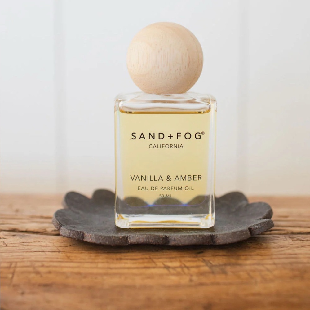 Sand and Fog- Vanilla & Amber Perfume oil - Picture 2 of 3
